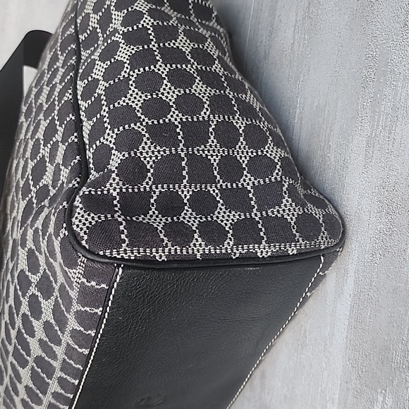 Kate Spade Black and White Geometric Diaper Bag - Picture 7 of 11